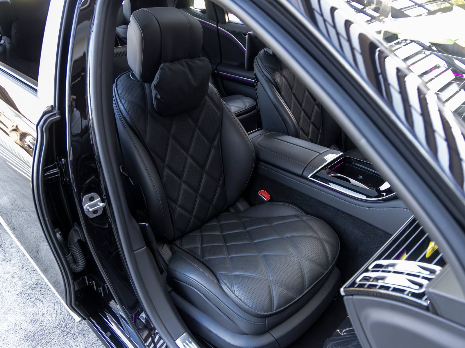Used 2024 Mercedes-Benz Maybach S 680 4MATIC image 82
