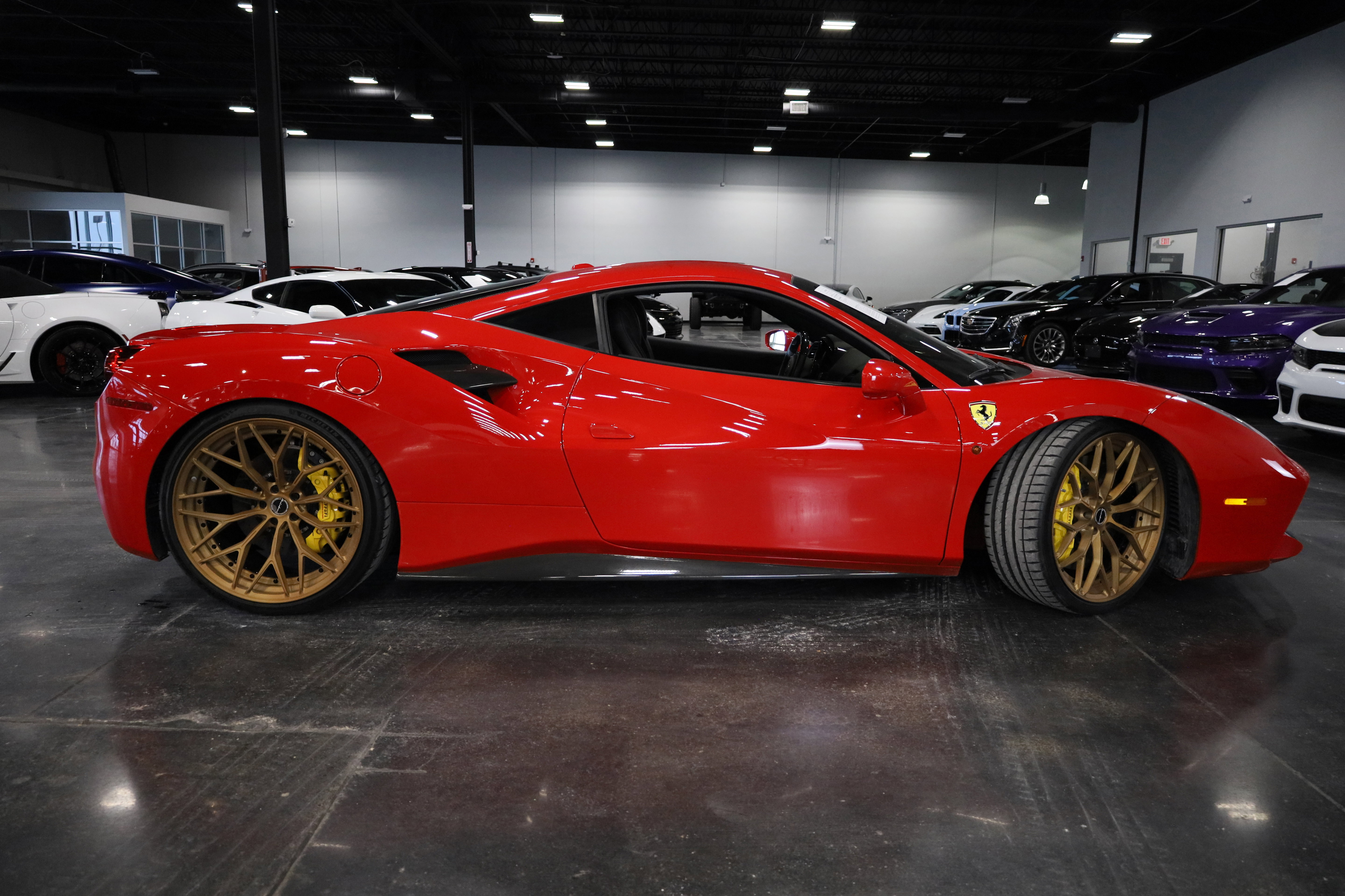 Used 2016 Ferrari 488 GTB image 7