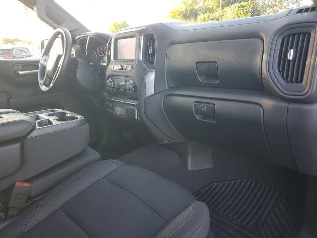 Used 2023 Chevrolet Silverado 1500 Custom image 12