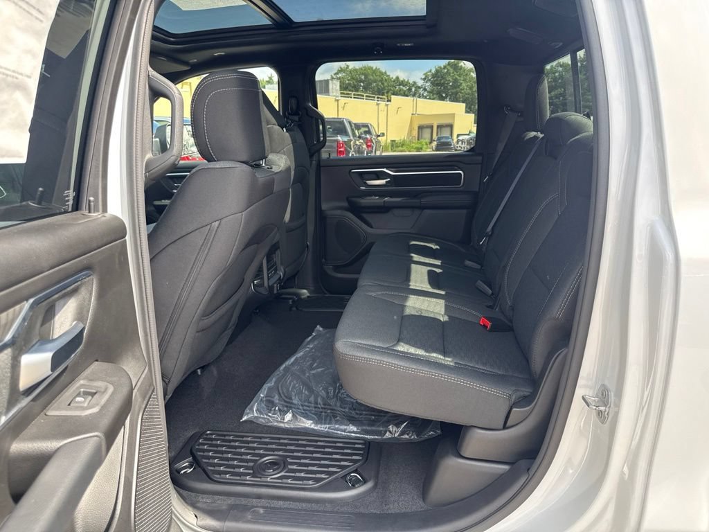 New 2026 RAM 1500 Big Horn AWD/4WD image 21