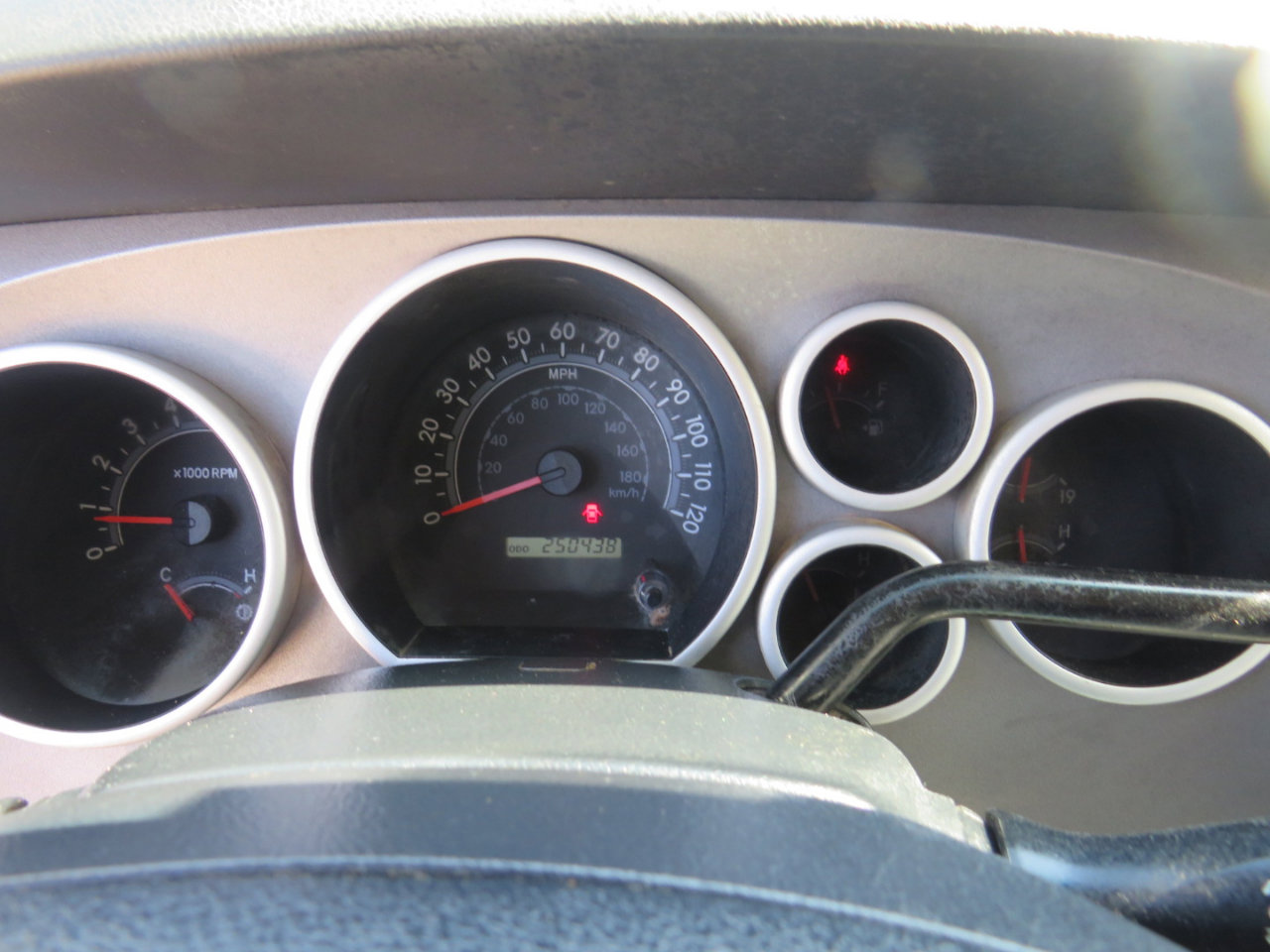 Used 2011 Toyota Tundra 4x4 Double Cab w/ Tow Pkg image 14