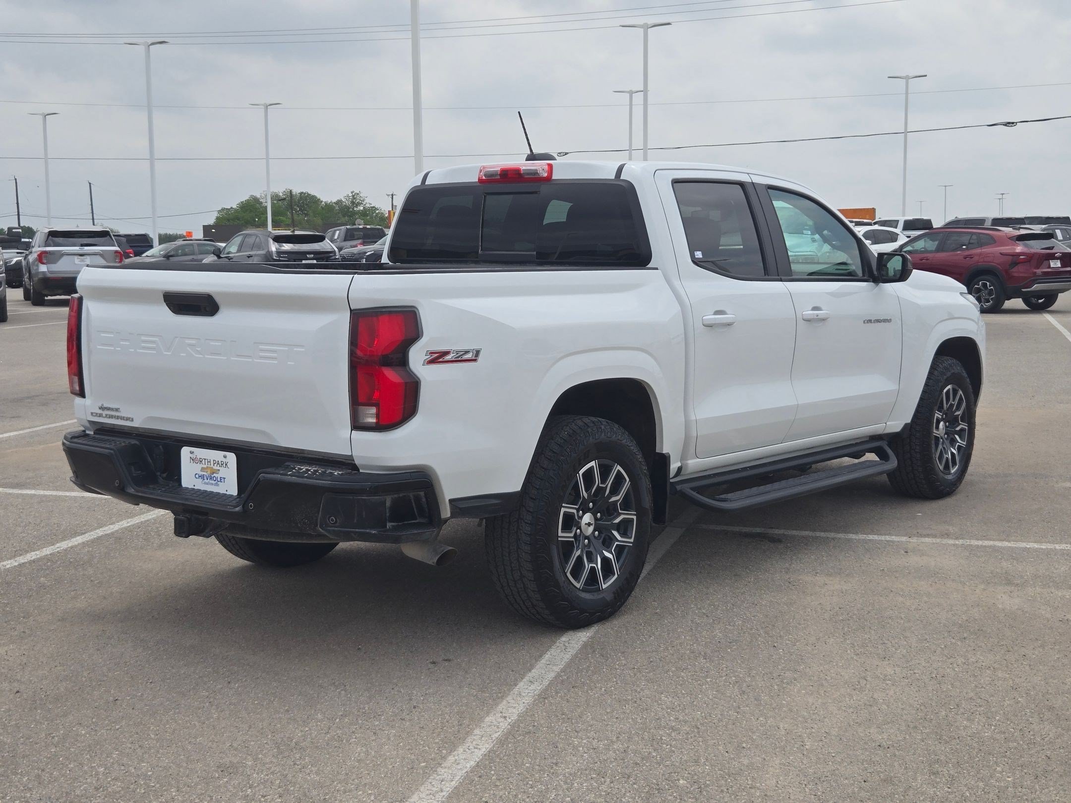 Certified 2025 Chevrolet Colorado Z71 AWD/4WD image 3