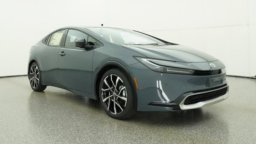 New 2026 Toyota Prius Plug-In Hybrid FWD image 32