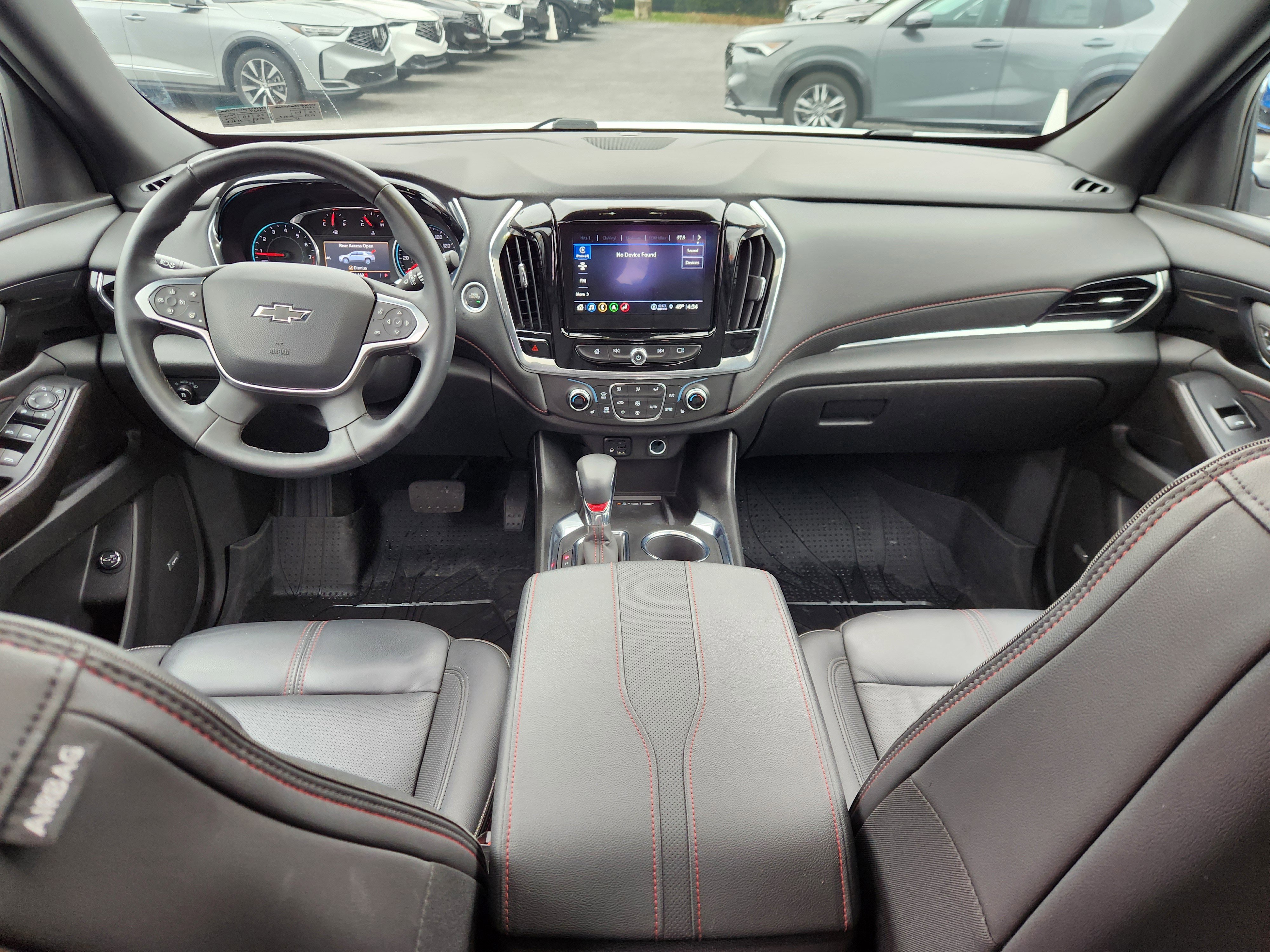 Used 2023 Chevrolet Traverse RS w/ LPO, Floor Liner Package image 8