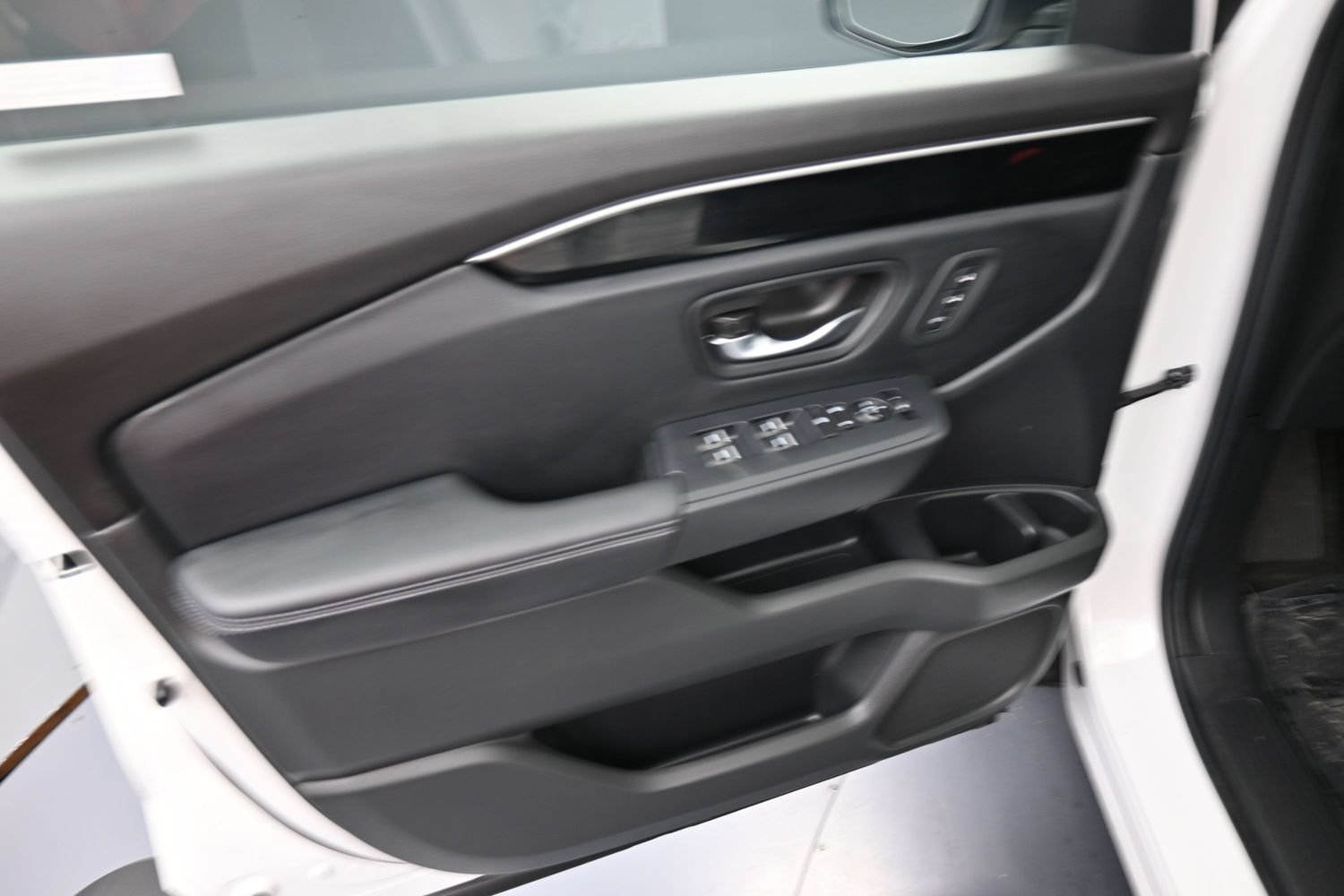 Used 2023 Honda Pilot Touring image 13