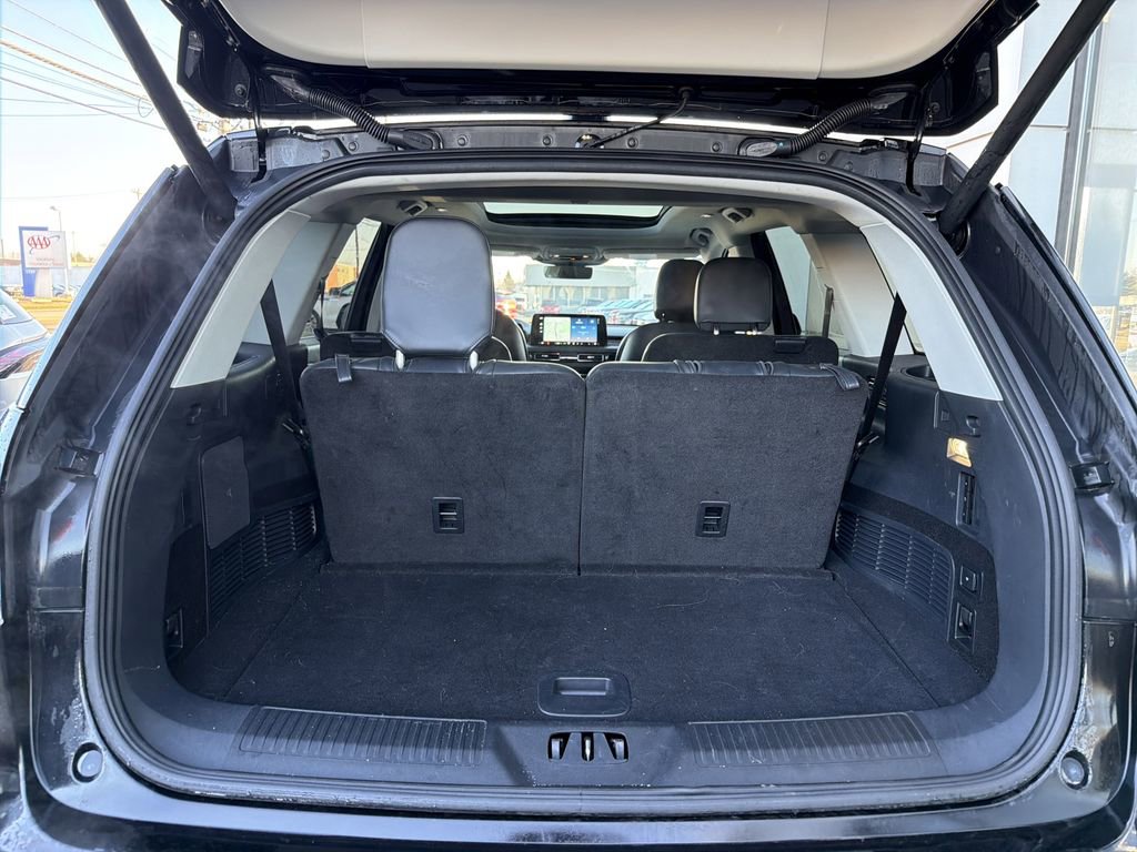 New 2025 Lincoln Aviator AWD w/ Equipment Group 101A image 12