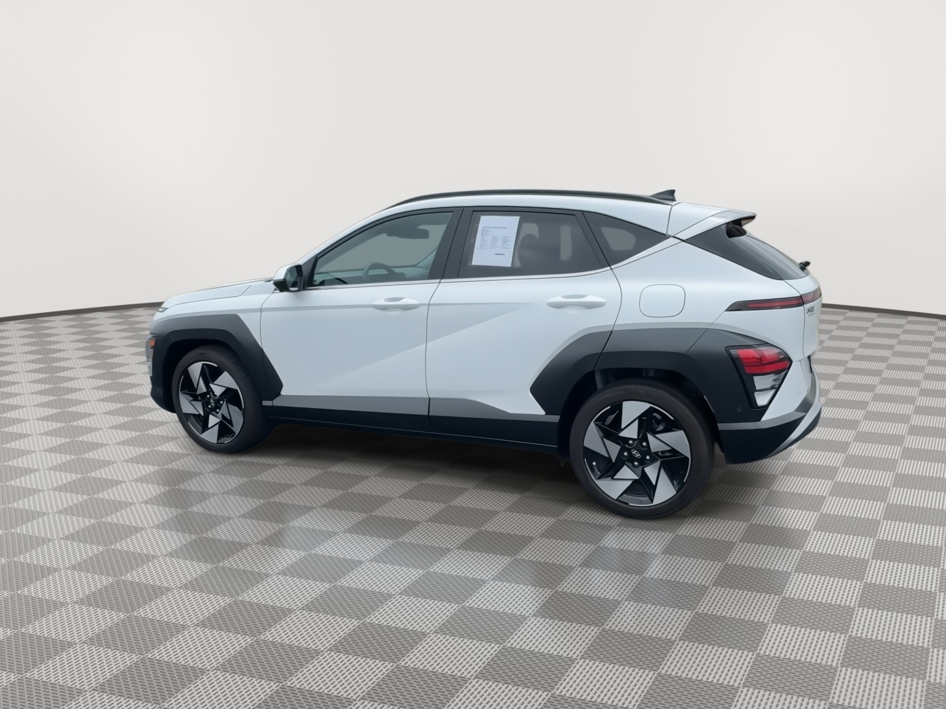 Used 2024 Hyundai Kona Limited image 6
