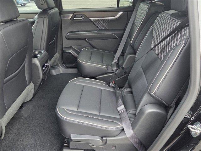 Used 2025 GMC Acadia Denali w/ Super Cruise Package image 10