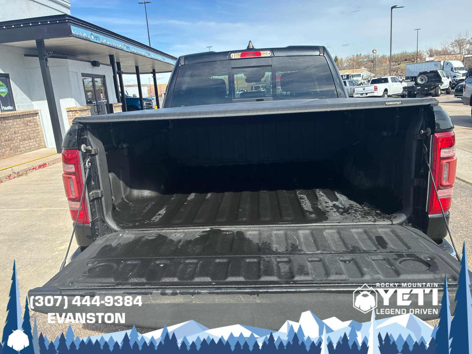 Used 2019 RAM 1500 Laramie image 26