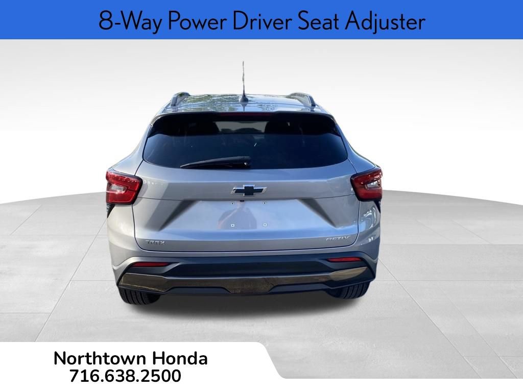 Used 2024 Chevrolet Trax ACTIV w/ Driver Confidence Package FWD image 8