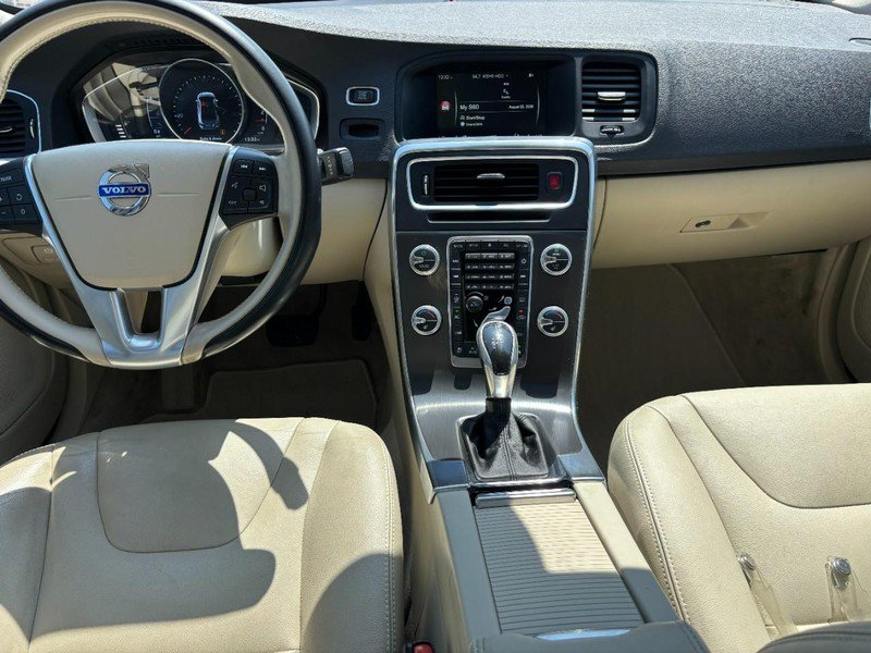 Used 2015 Volvo S60 T5 Premier w/ Convenience Package FWD image 11