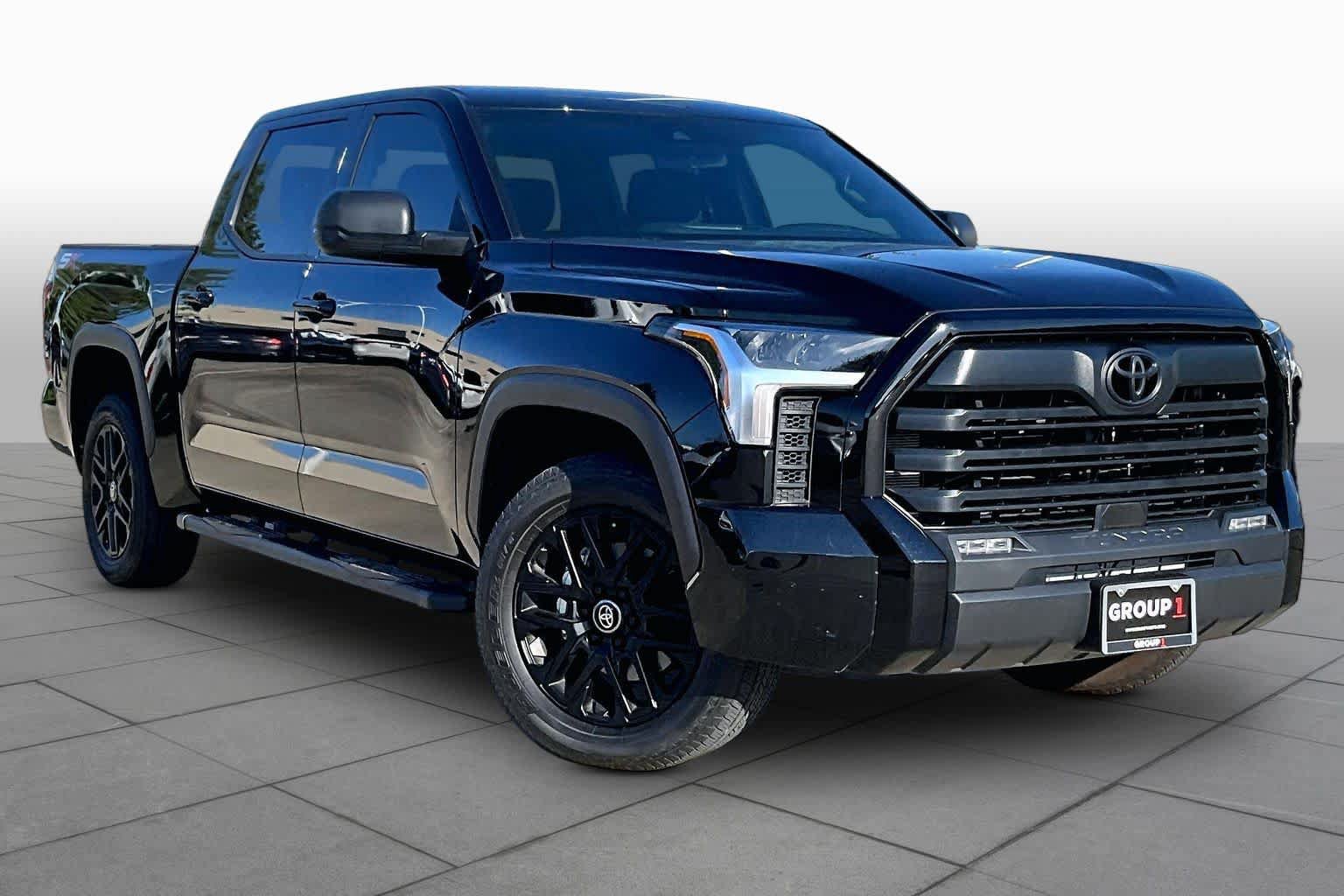 Used 2026 Toyota Tundra SR5 w/ SX Package RWD image 3