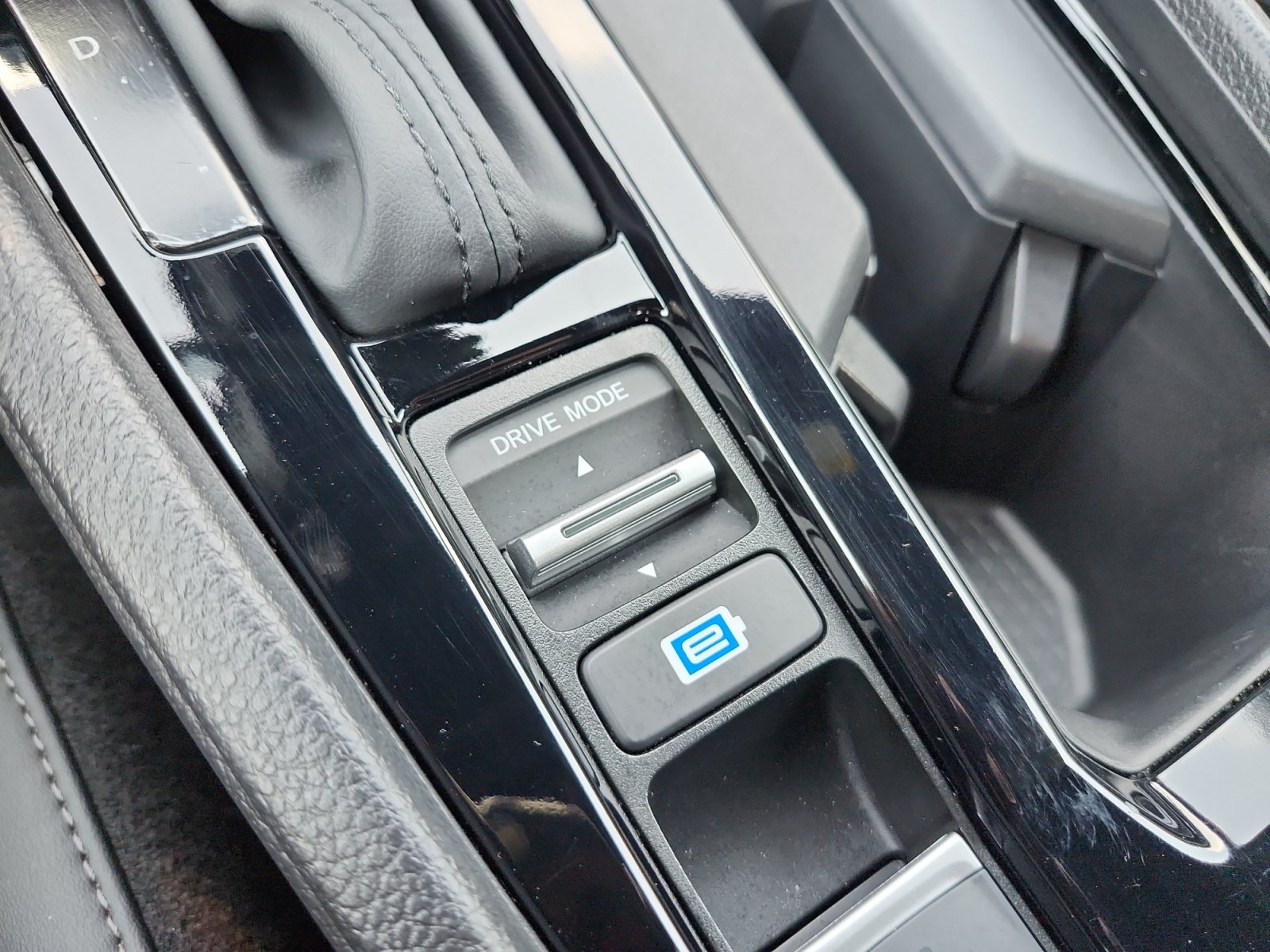 Used 2025 Honda Accord Sport image 26