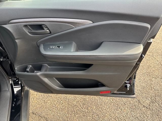 Certified 2022 Honda Passport TrailSport image 21