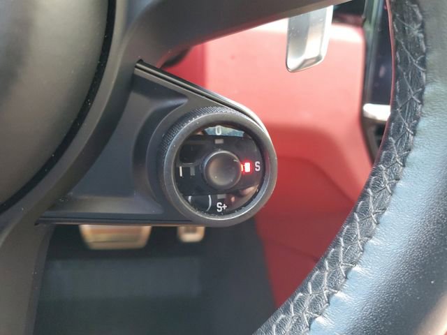 Used 2021 Porsche Cayenne Turbo image 24