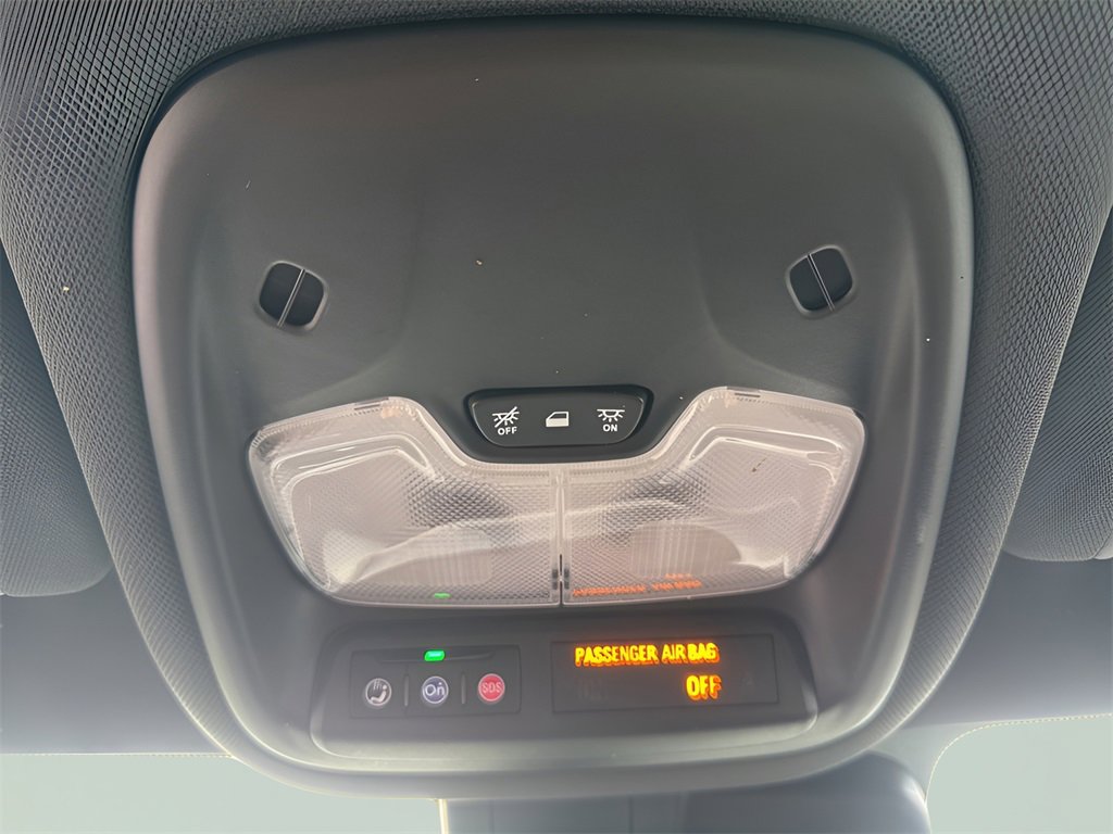 Used 2024 Chevrolet TrailBlazer ACTIV image 28