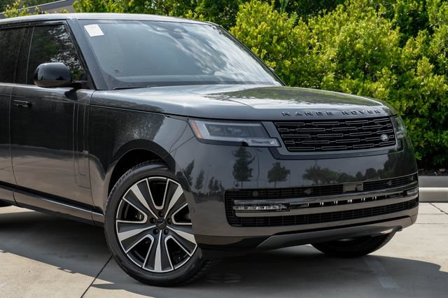 New 2026 Land Rover Range Rover SE AWD/4WD image 9