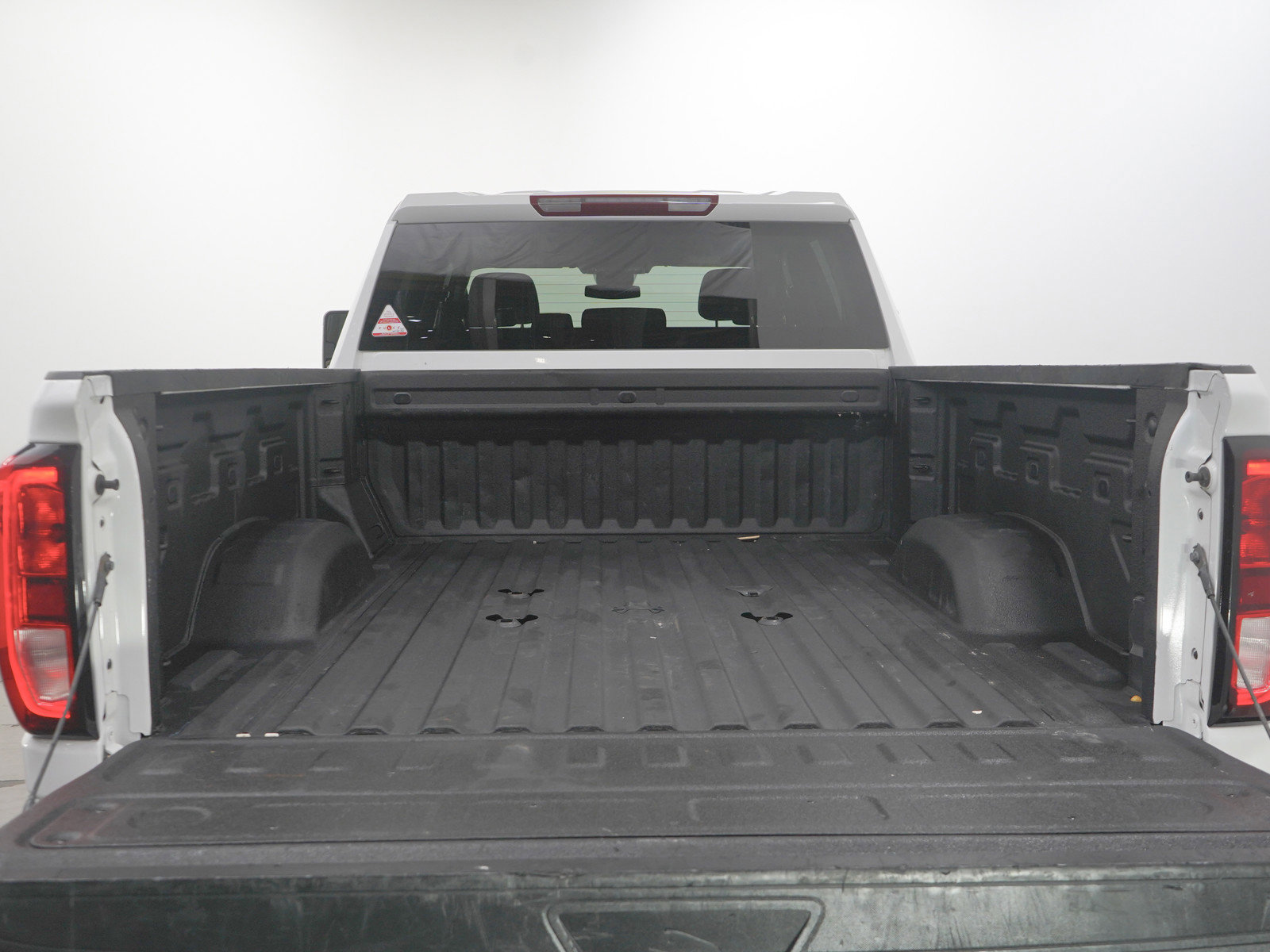 Used 2025 GMC Sierra 2500 Pro image 11