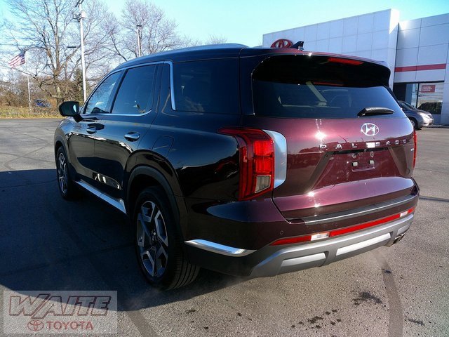 Used 2024 Hyundai Palisade Limited image 4