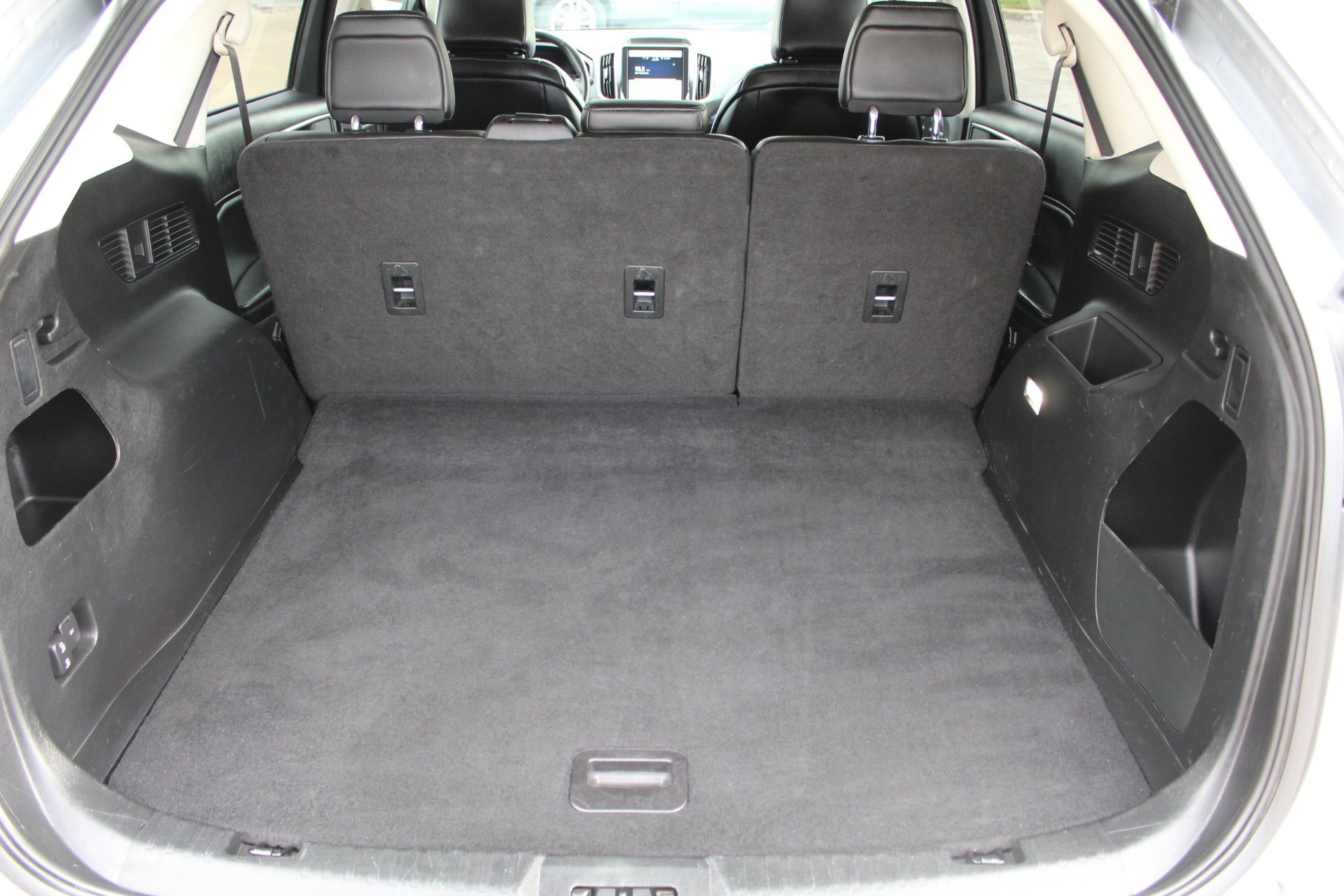 Used 2022 Ford Edge SEL AWD/4WD image 19