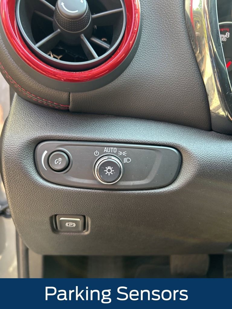 Certified 2025 Chevrolet Blazer RS image 9