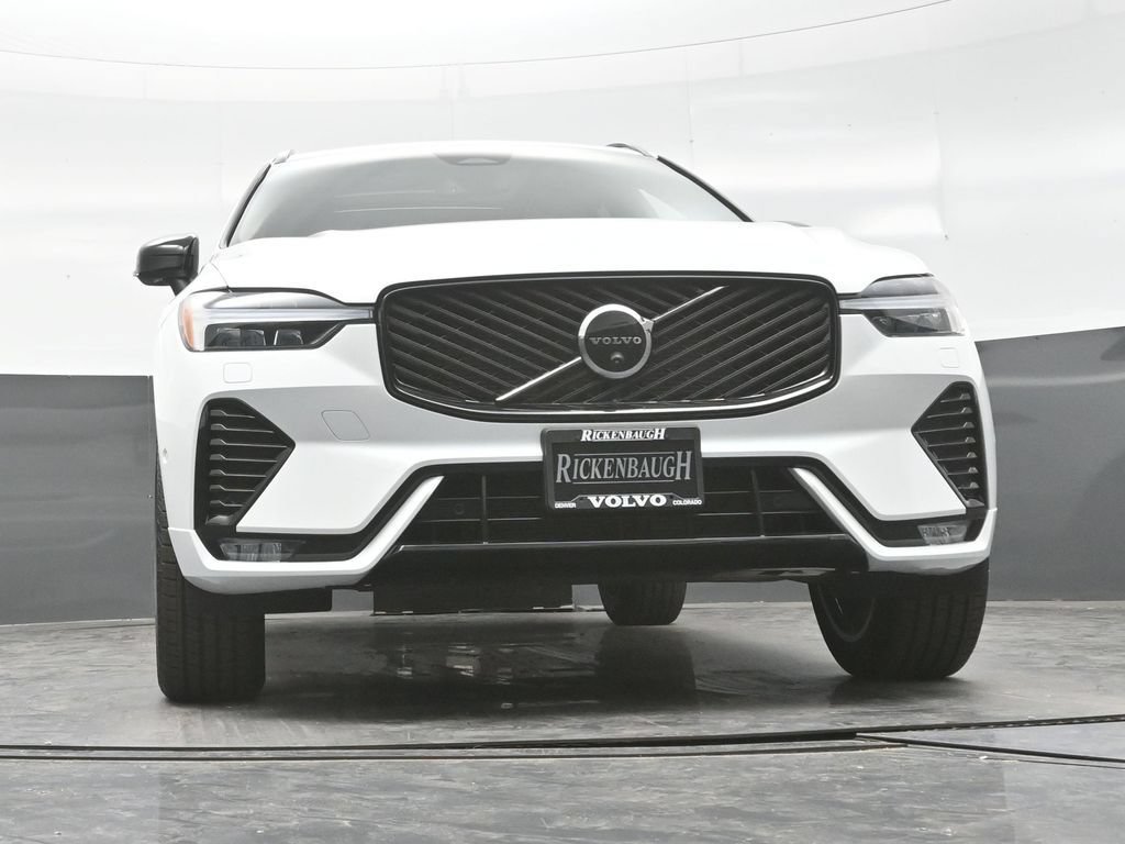 New 2026 Volvo XC60 B5 Plus w/ Climate Package PRO AWD/4WD image 22