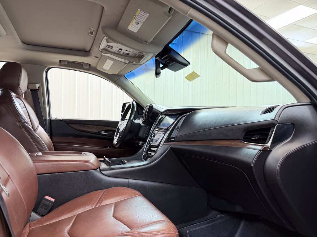 Used 2015 Cadillac Escalade ESV Premium AWD/4WD image 47