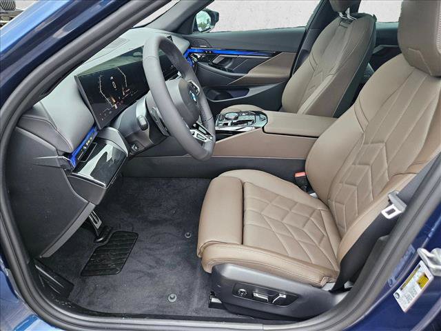 Certified 2026 BMW 530i w/ M Sport Package RWD image 15