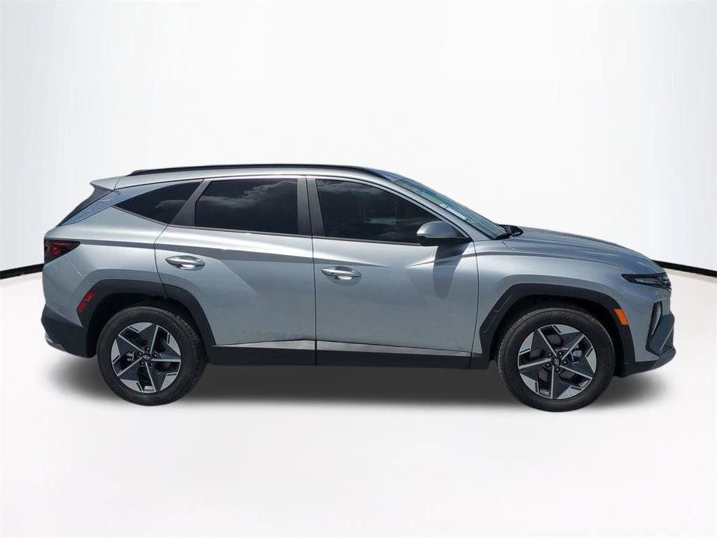 New 2026 Hyundai Tucson SEL FWD image 4