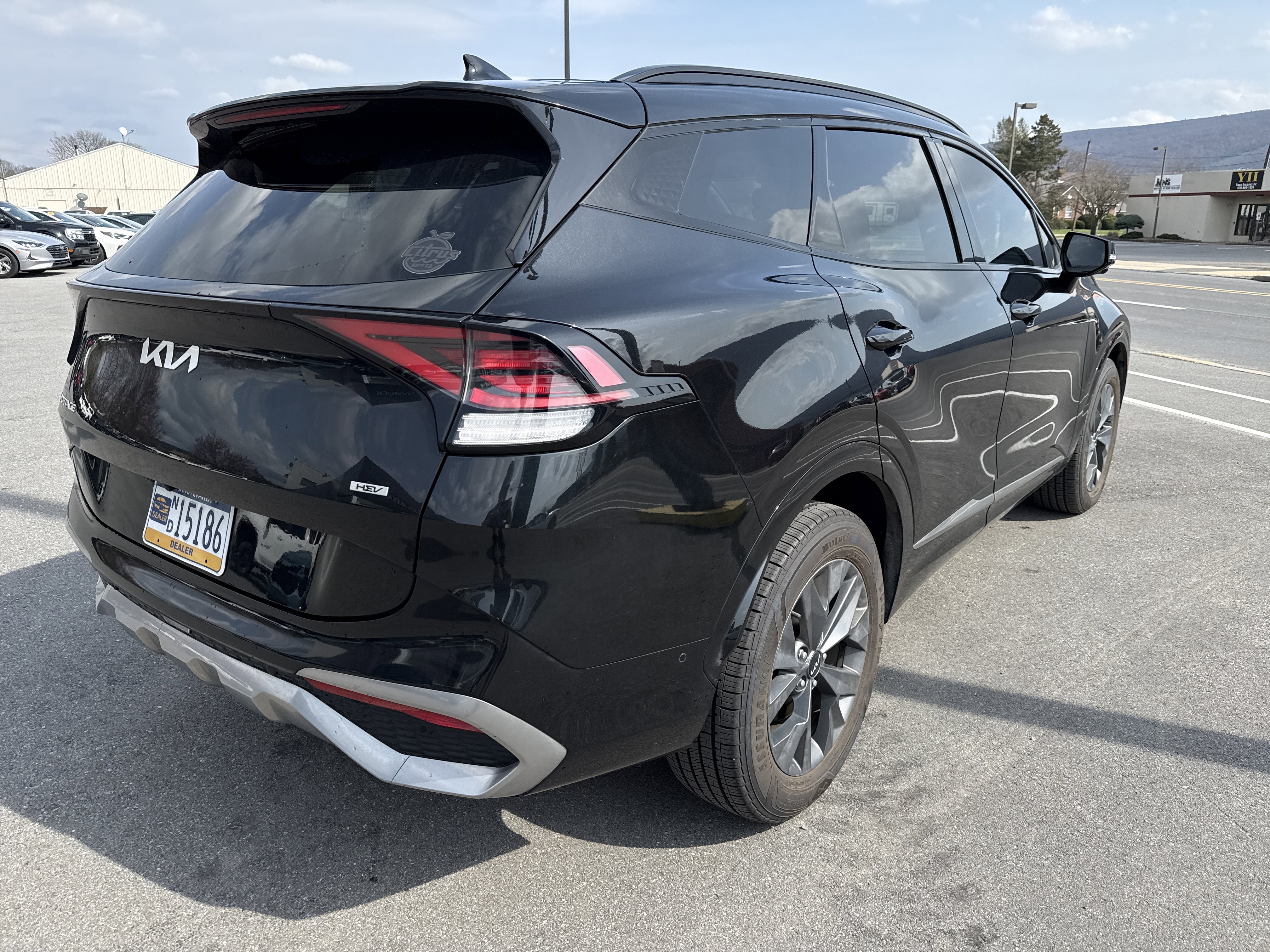 Used 2023 Kia Sportage SX Prestige image 3