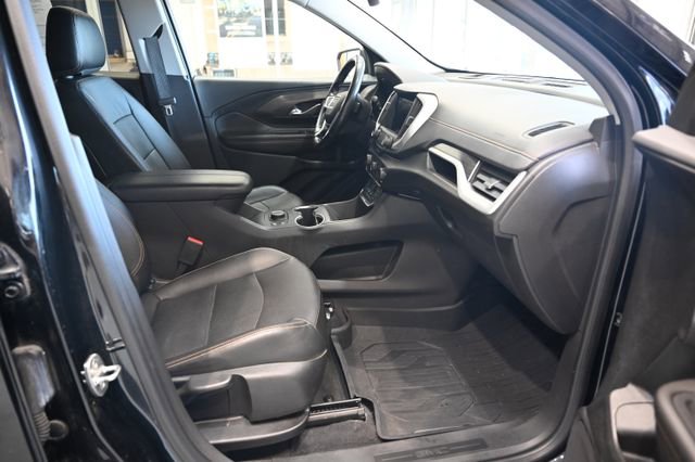 Used 2020 GMC Terrain SLT w/ Elevation Edition FWD image 10