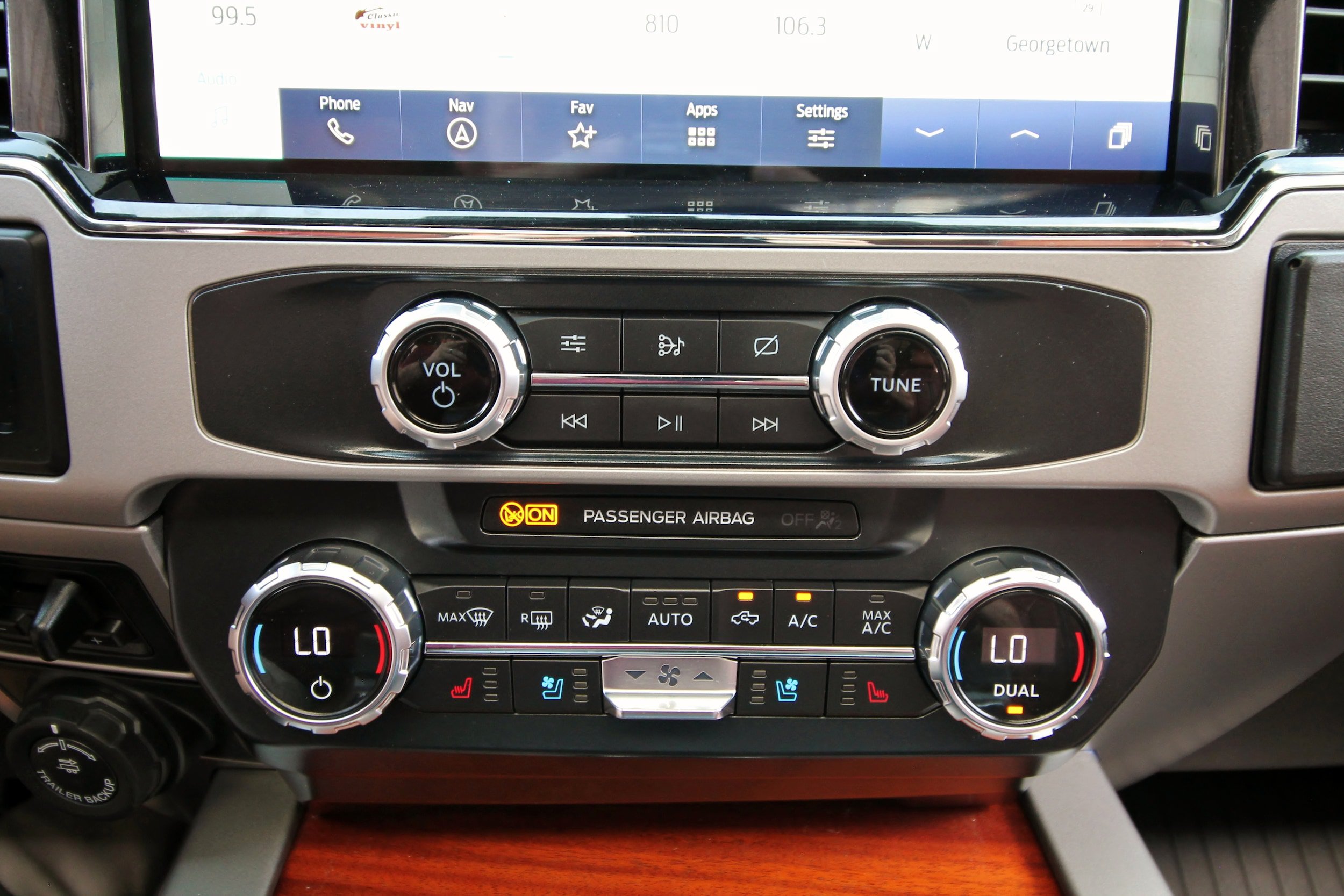 Used 2022 Ford F250 King Ranch w/ King Ranch Ultimate Package AWD/4WD image 35
