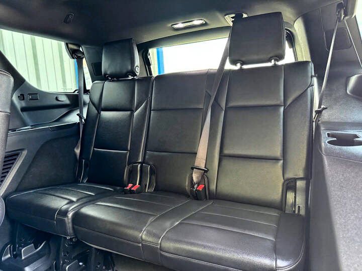 Used 2021 Cadillac Escalade Luxury image 12