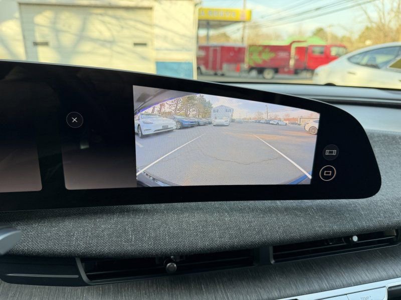 Used 2023 Lucid Air Pure AWD/4WD image 19