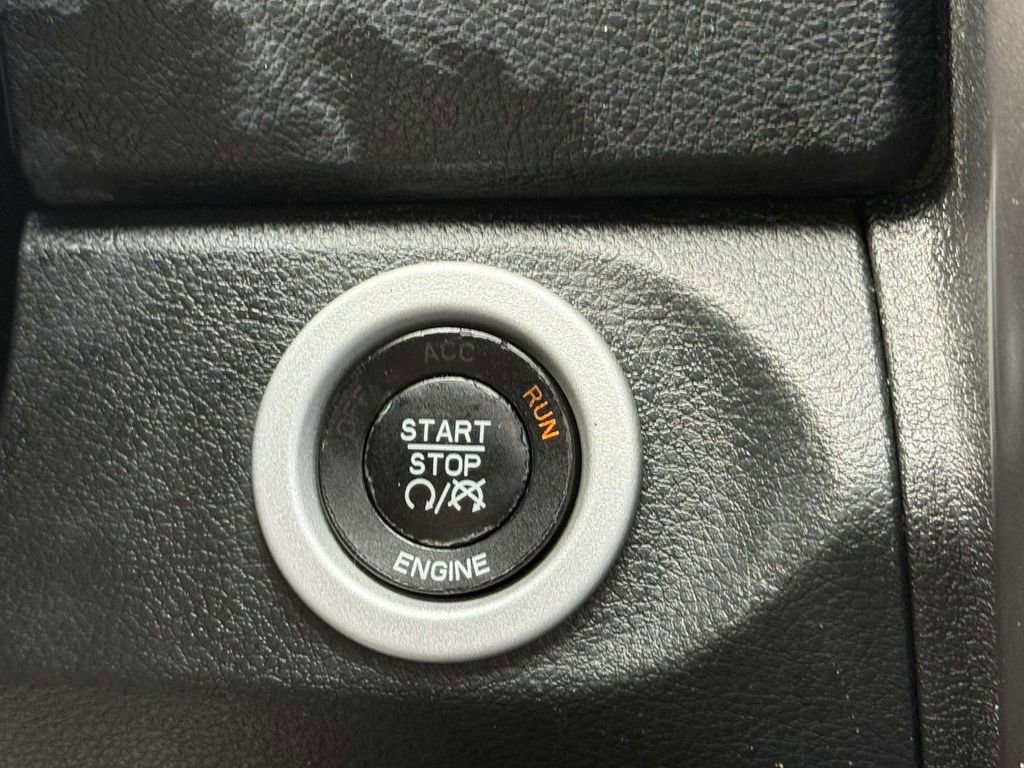 Used 2016 RAM 3500 Laramie Longhorn image 30