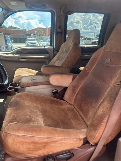 Used 2004 Ford F350 King Ranch AWD/4WD image 9