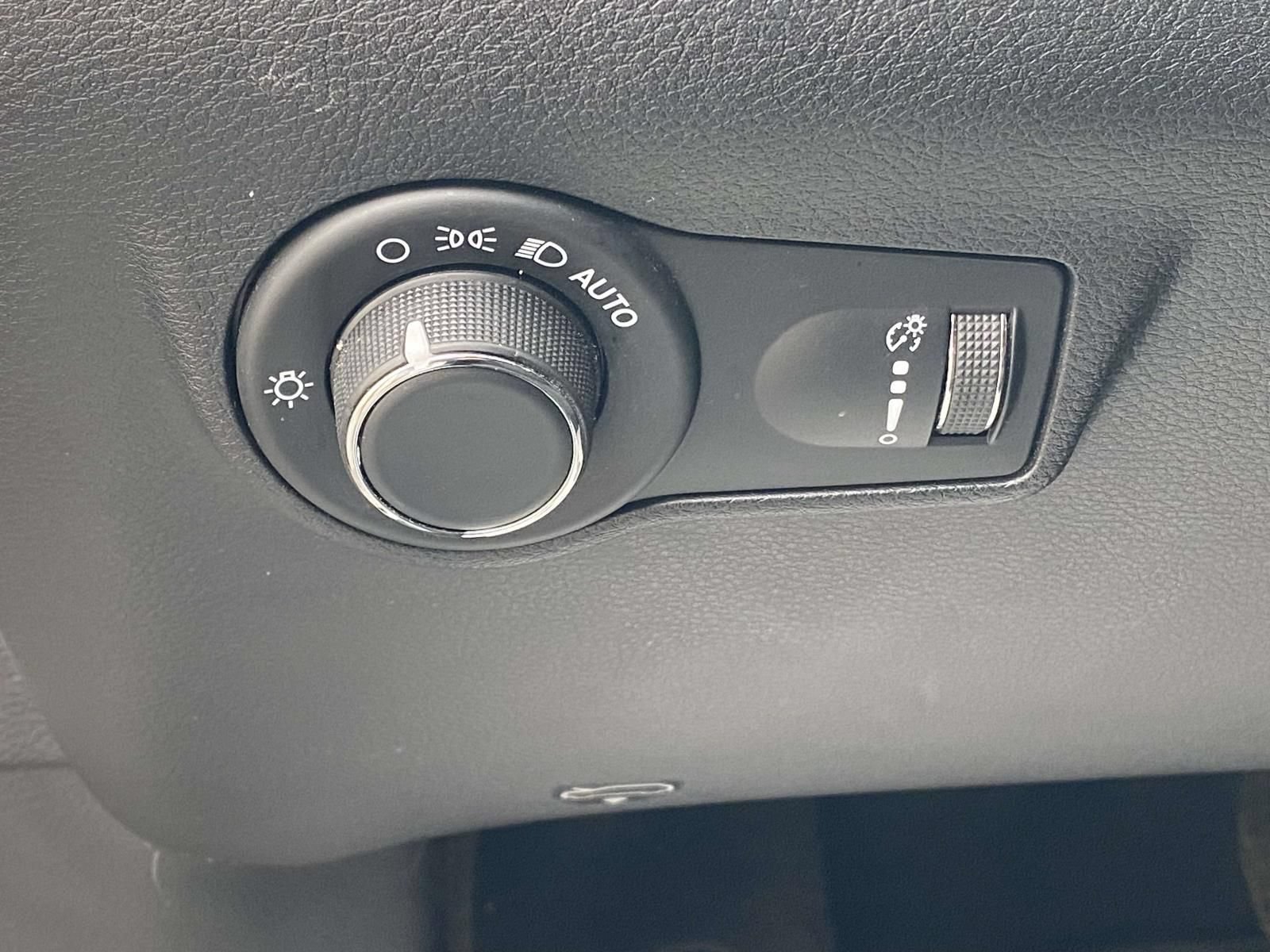 Used 2023 Jeep Compass Sport AWD/4WD image 18