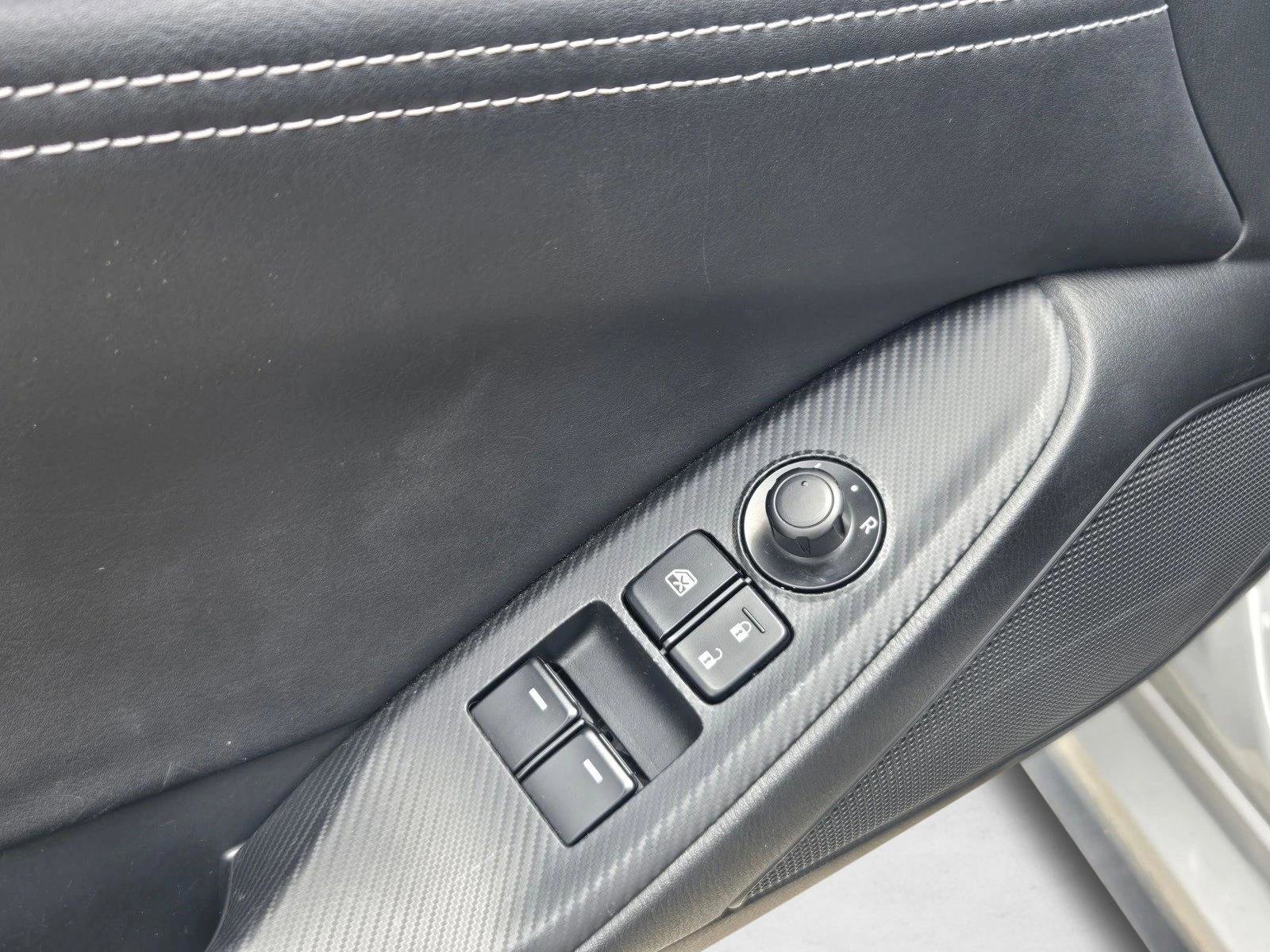 Used 2025 MAZDA MX-5 Miata RF Grand Touring RWD image 12