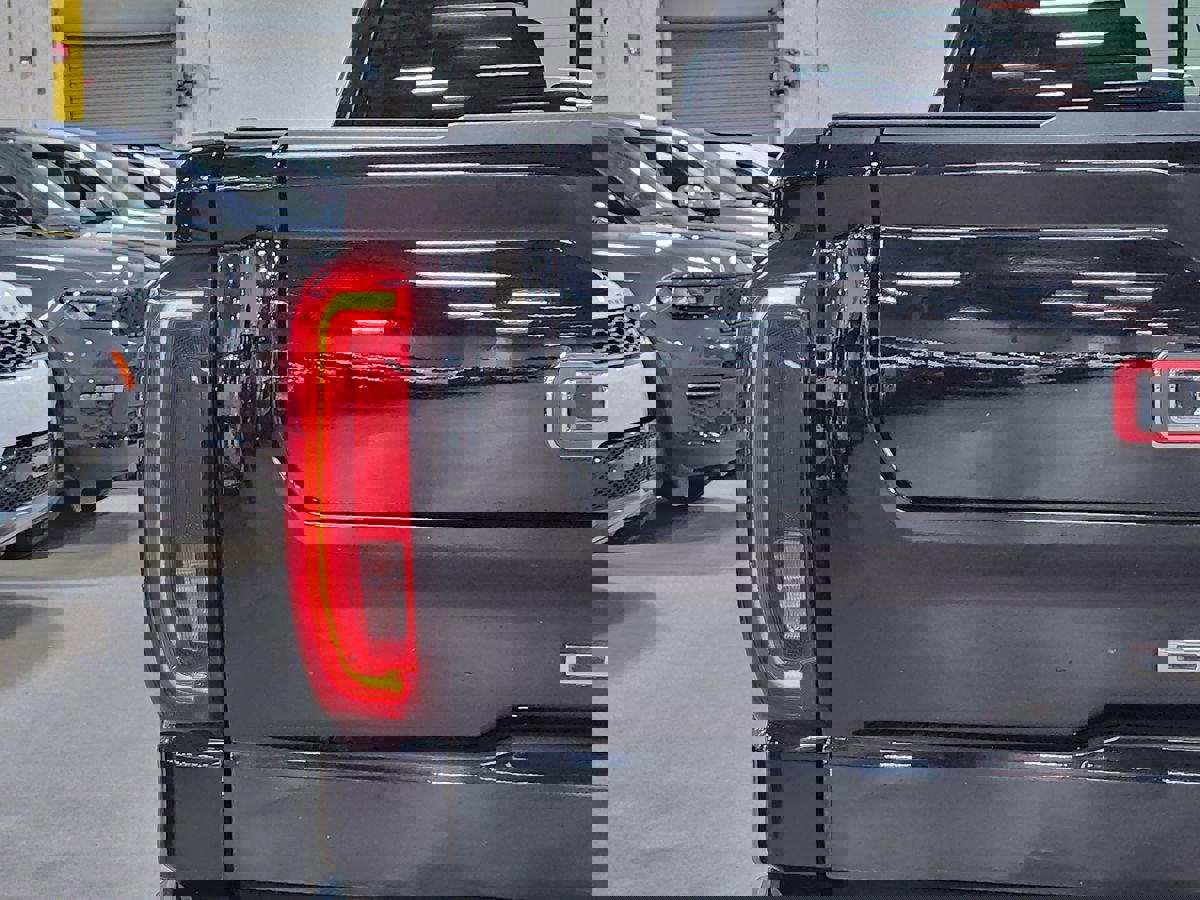 Used 2019 GMC Sierra 1500 Denali w/ Technology Package image 20