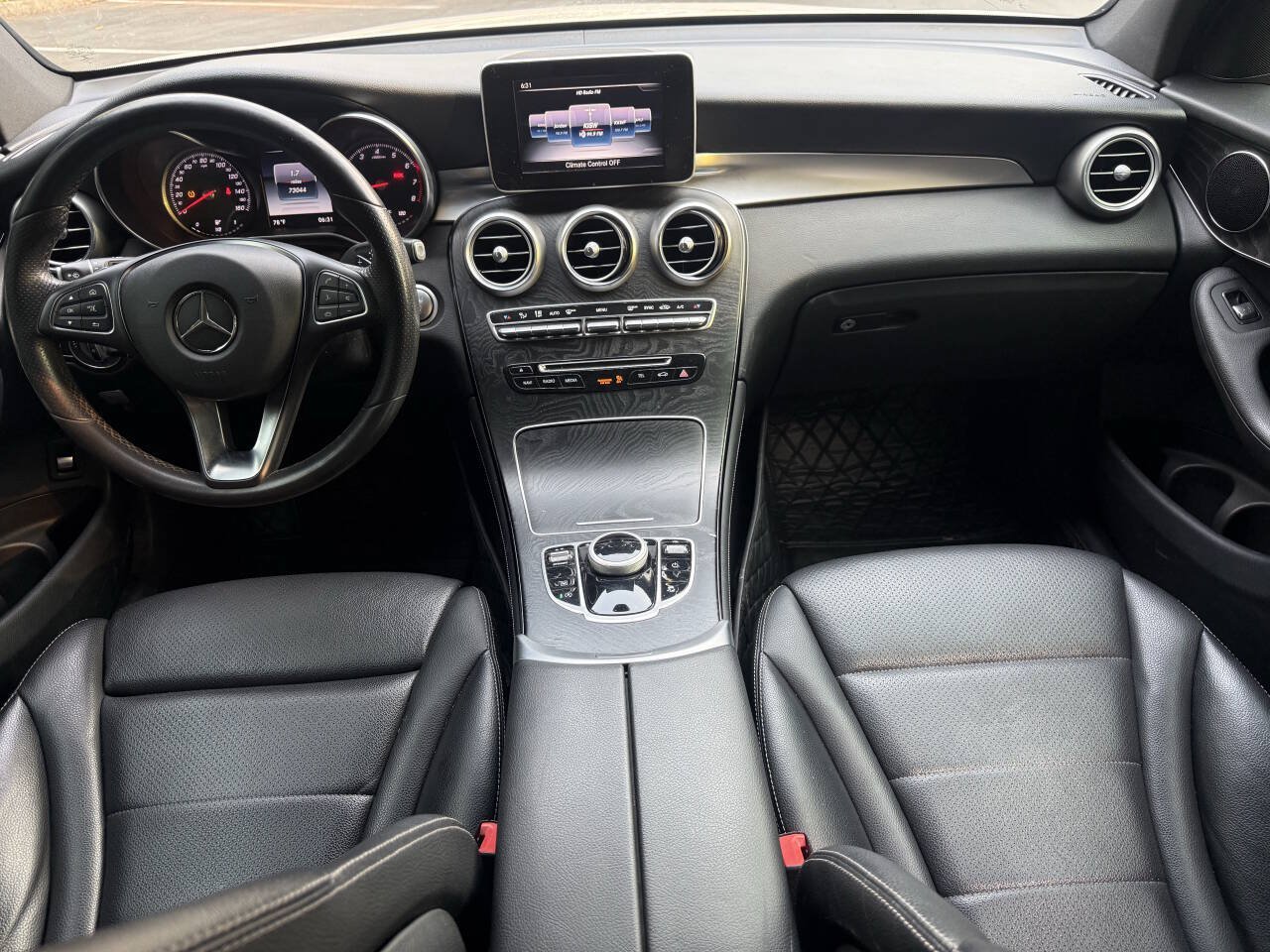 Used 2017 Mercedes-Benz GLC 300 4MATIC w/ Premium 1 Package image 13