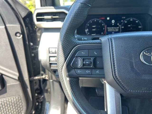 Used 2024 Toyota Tacoma TRD Off-Road AWD/4WD image 23
