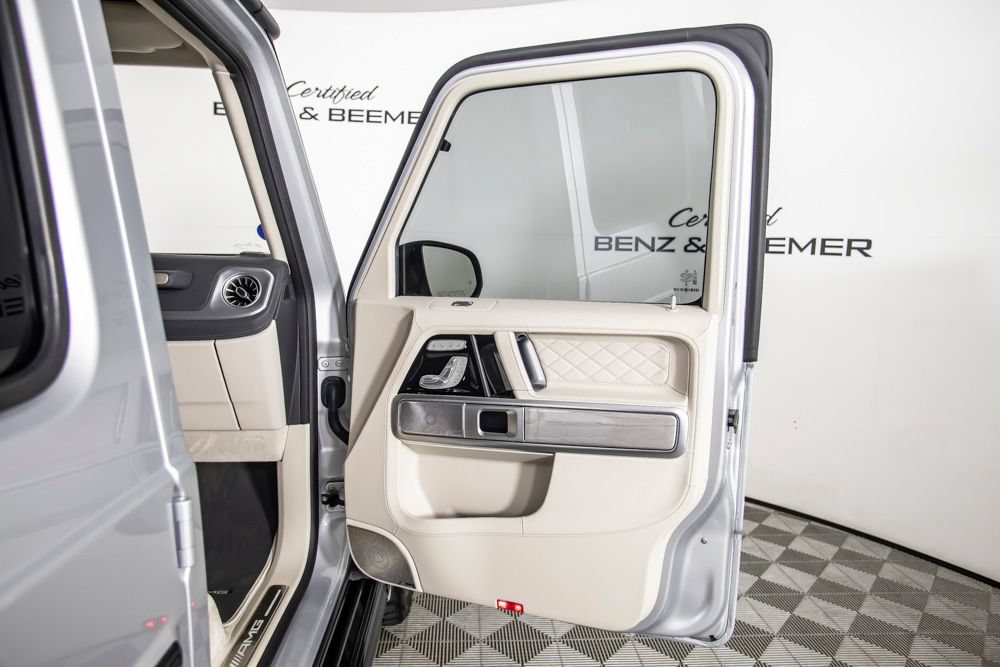 Used 2025 Mercedes-Benz G 63 AMG 4MATIC image 19