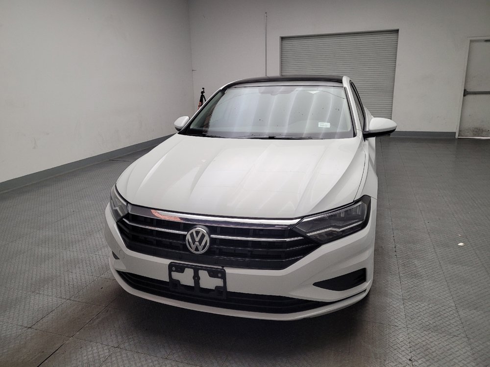Used 2020 Volkswagen Jetta SE w/ SE Cold Weather Package FWD image 15