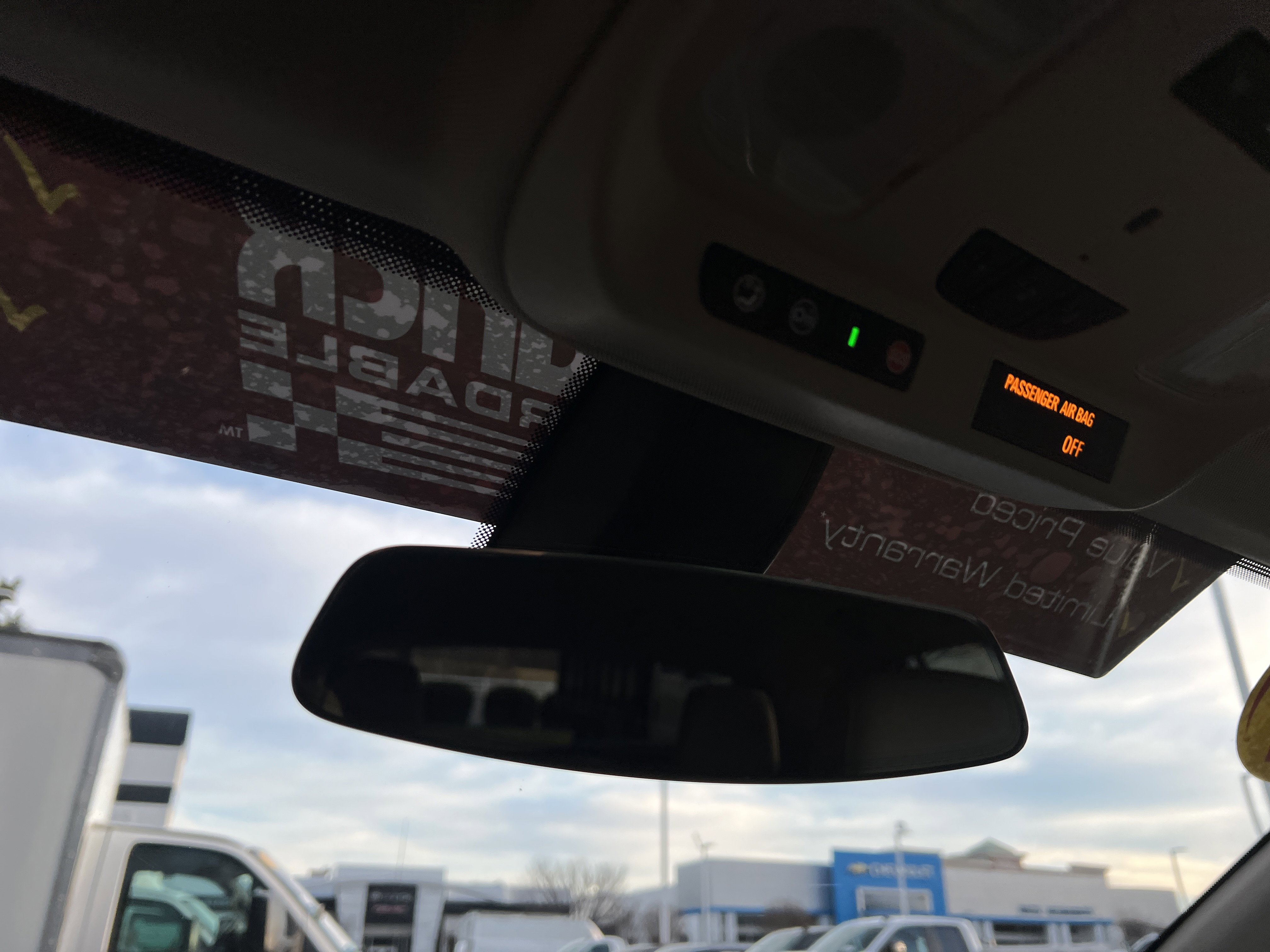 Used 2020 Buick Envision Essence image 27