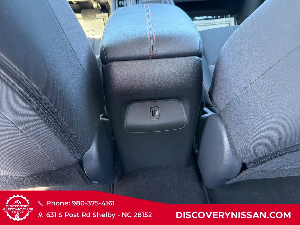 Certified 2025 Nissan Sentra SR w/ Midnight Edition FWD image 30