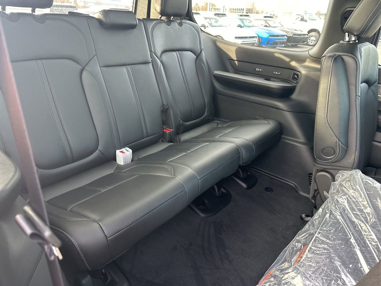 New 2026 Jeep Grand Wagoneer Limited w/ Premium Group II image 12