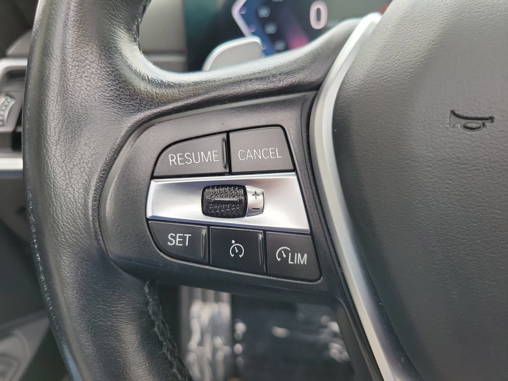 Used 2024 BMW 430i Convertible w/ Premium Package RWD image 21