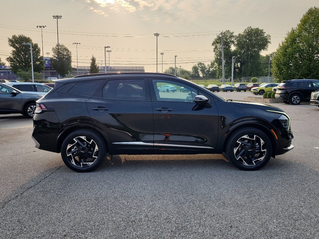 Used 2024 Kia Sportage SX AWD/4WD image 8
