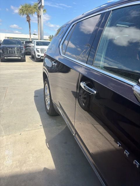 Used 2020 Chevrolet Traverse High Country w/ LPO, Floor Liner Package image 5