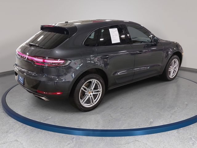 Certified 2019 Porsche Macan AWD/4WD image 5